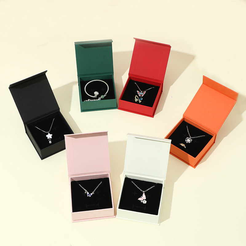 Nacklace box-CM0080